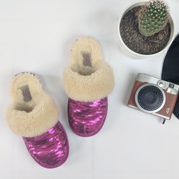 UGG Other - UGG Dazzle Slippers